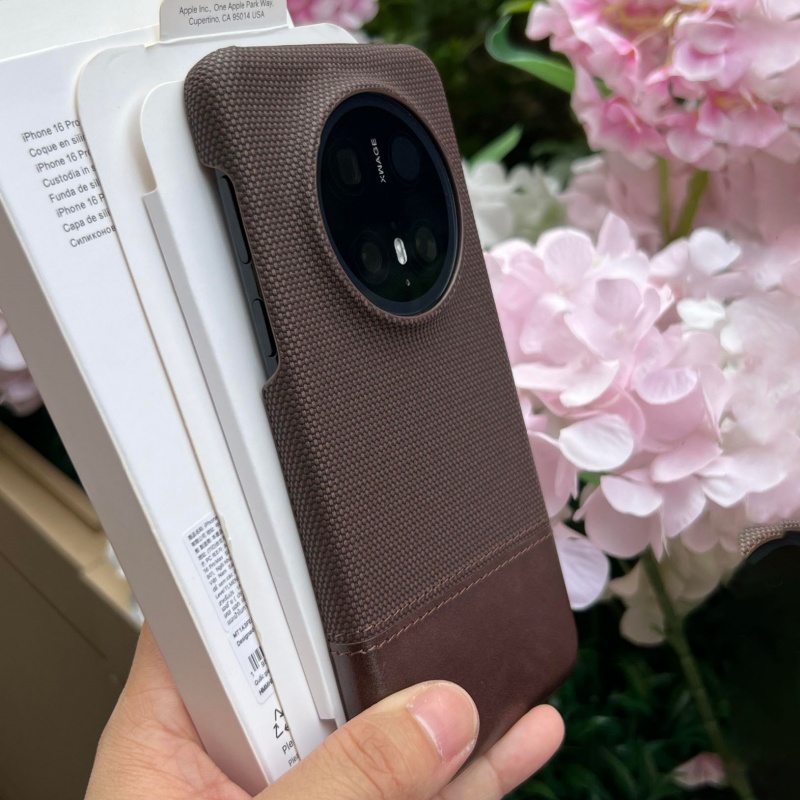 Luxury Retro Fabric Leather Ar - مراجعة Rugged Armor Case وسعره