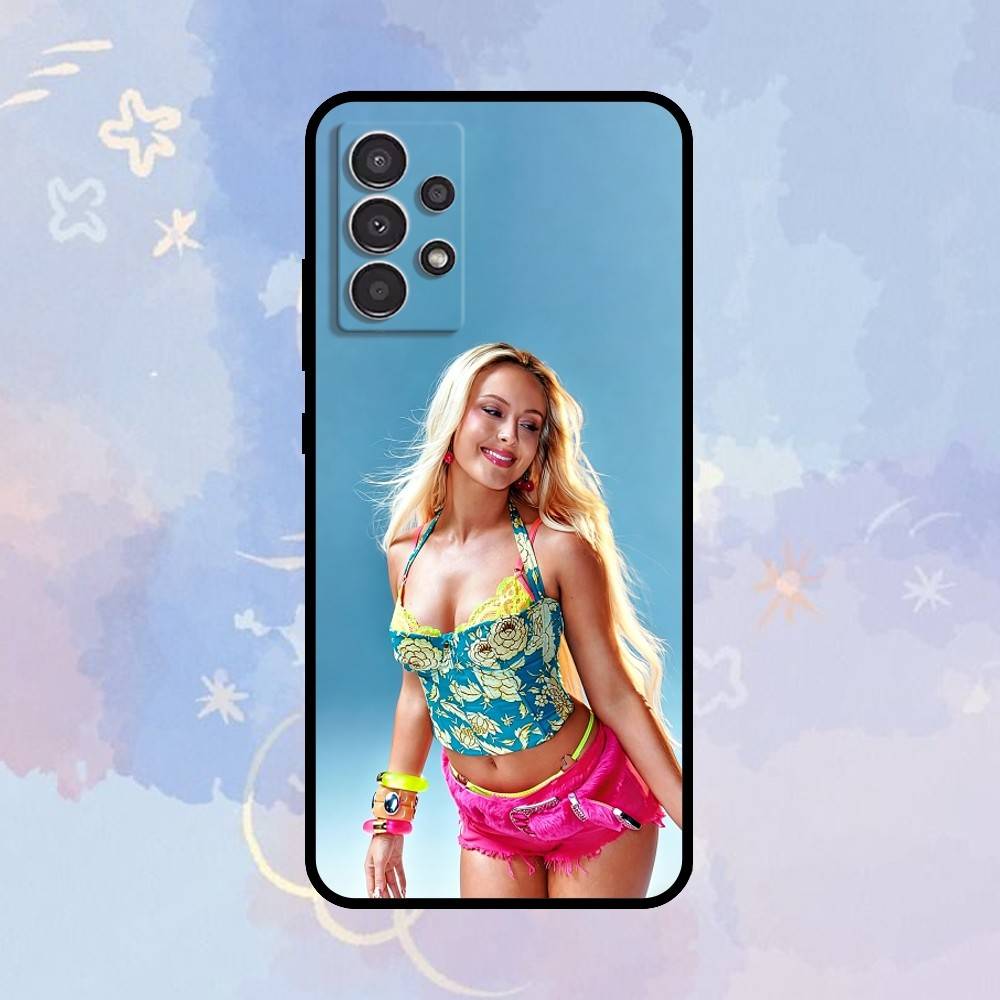 AAA Vocal Queen Z-Zara L-Larss - مراجعة Phone Cases Zara وسعره