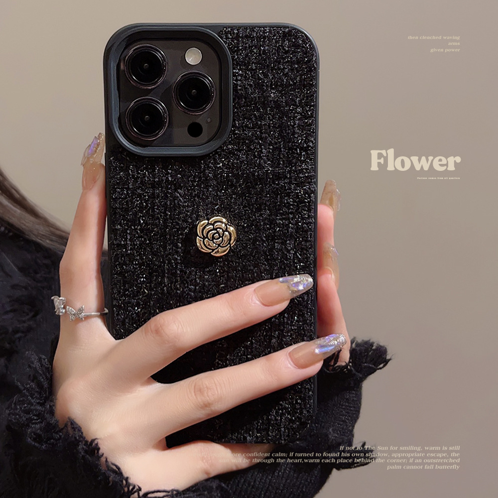 Luxury 3D Golden Camellia Flow - مراجعة Phone Cases Luxury وسعره