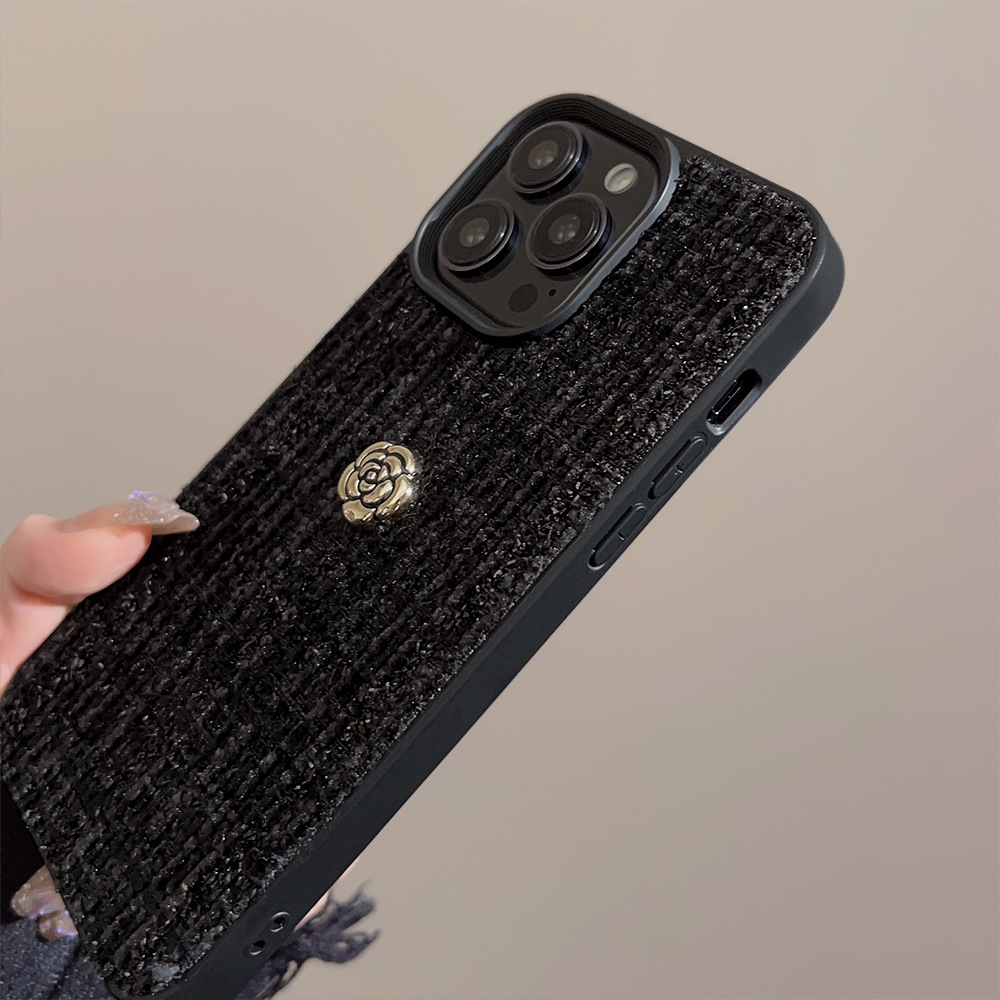 Luxury 3D Golden Camellia Flow - مراجعة Phone Cases Luxury وسعره