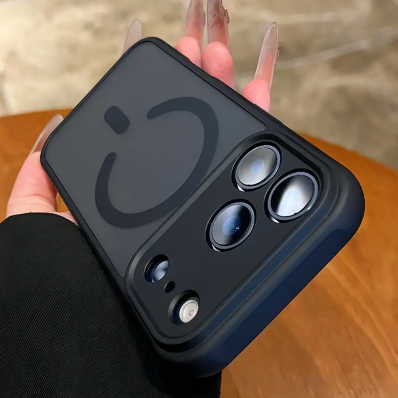 Magnetic Matte Translucent Arm - مراجعة Rugged Armor Case وسعره