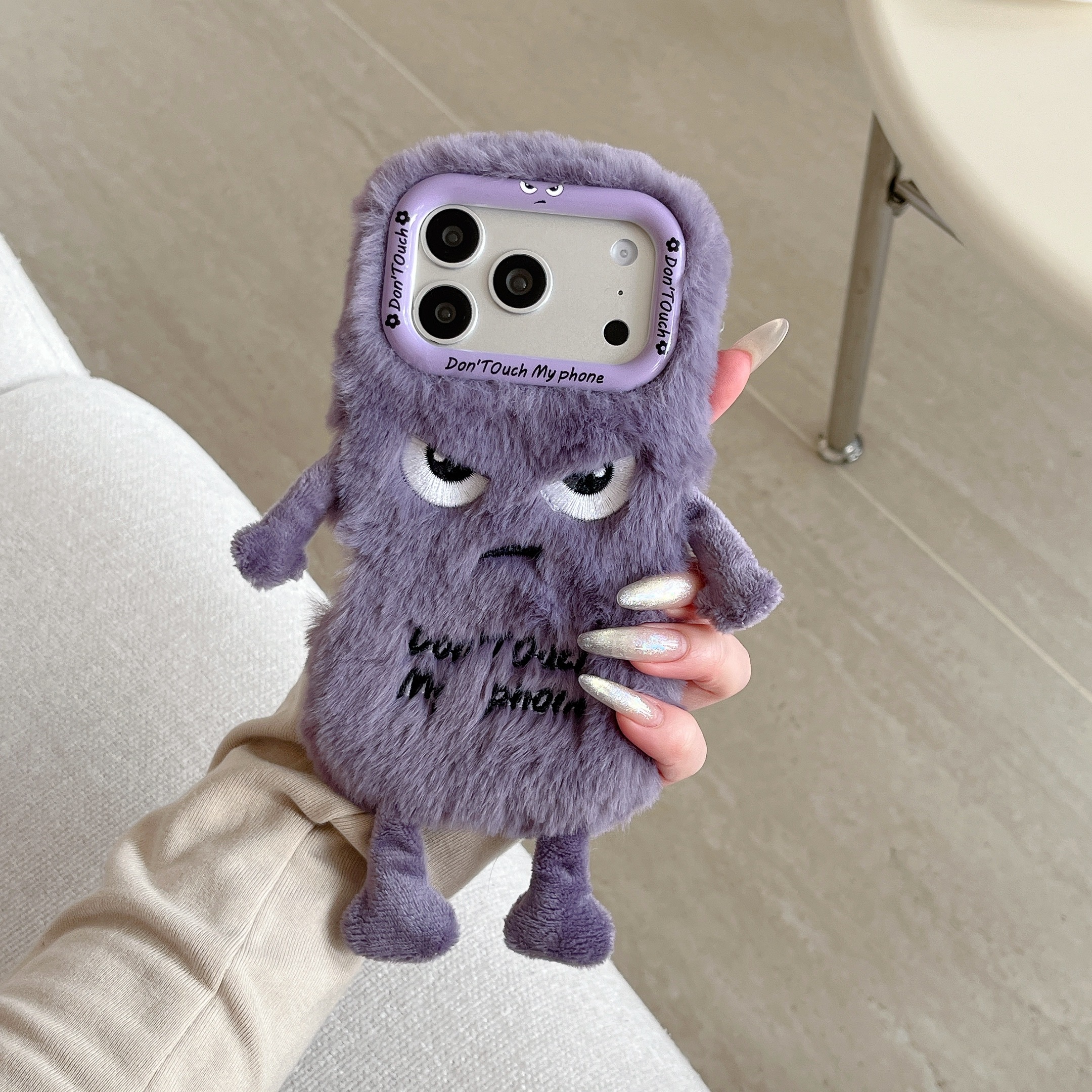 Cute Plush Phone Case with Qui - مراجعة Phone Cases Iphone 15 وسعره