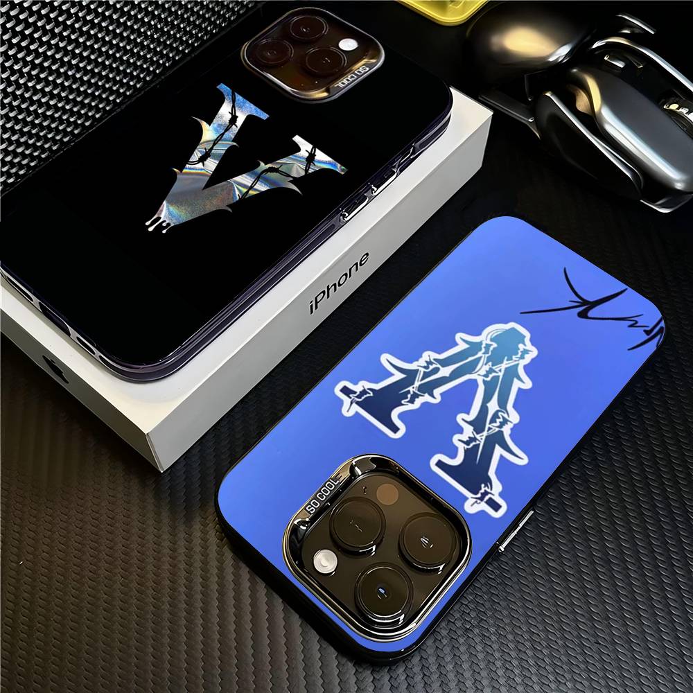 Fashion Brand V-Vrunks Phone C - مراجعة Phone Cases Louis Vuitton وسعره